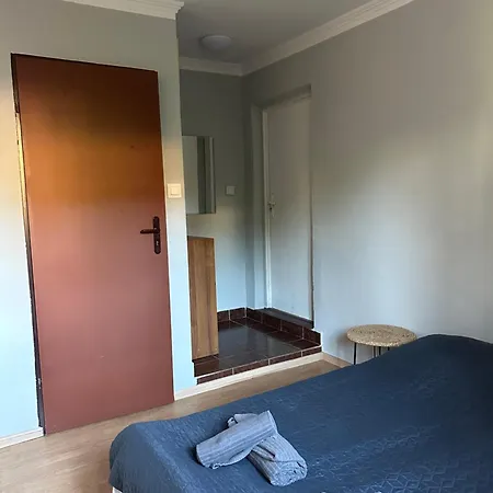 Appartement Teligi 4 6 *